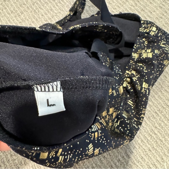 Distera girls gym leotard size large (age 10) black with gold metalic design - Picture 5 of 5